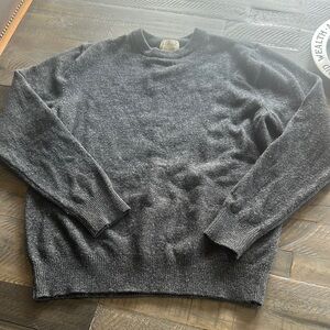 Men's Gray Sweater